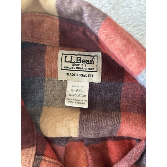 LL Bean Traditional Fit  Chemois Cotton Flannel Shirt Size Small Fall Unisex - Picture 3 of 7